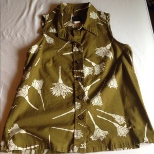 Olive Green Sig Zane Button Down Top